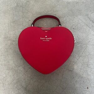 Kate Spade ♥️ LOVE SHACK HEART CROSSBODY PURSE